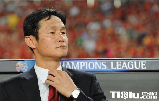 韩球迷:崔龙洙不能投中超 千万别传授抗韩术