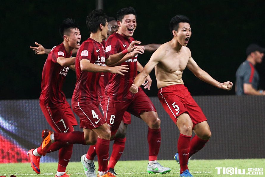 上港客场3-2险胜富力 孔卡2射1传