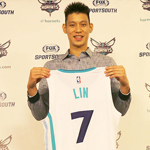 书豪出席黄蜂新闻发布会图集