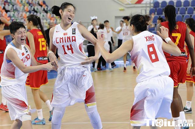 U19����Ů��