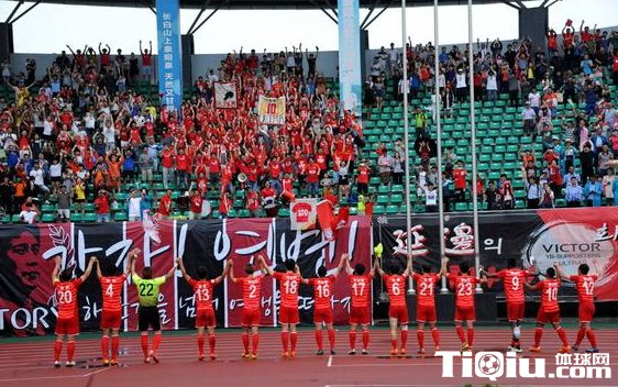 �ӱ����Ӯ�򽱽� �߲㣺�����ǳ峬Ψһ����