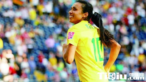 �Ϻ�Ů����Ԯ��׼���� ��Ͷ��3500������Ǿ㱭