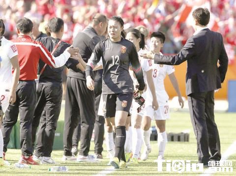 Ů��������̸��ΰ������ӣ�ͦ�᲻������