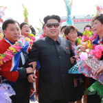 朝鲜女足东亚杯凯旋 金正恩机场亲自迎接