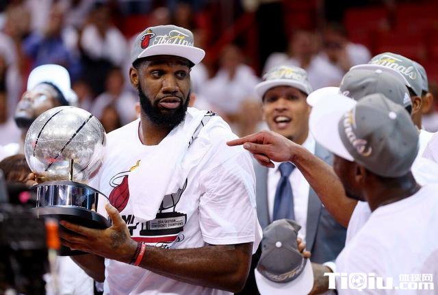 奥登为何赴CBA打球