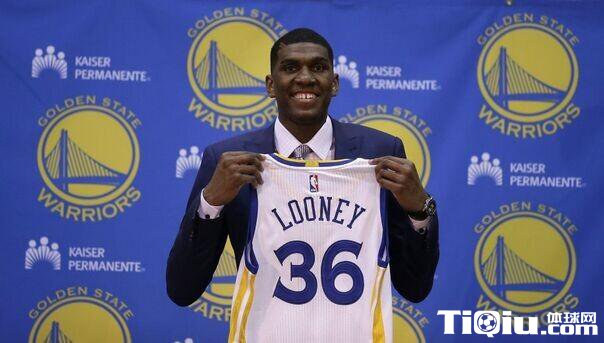 勇士新秀接受臀部手术