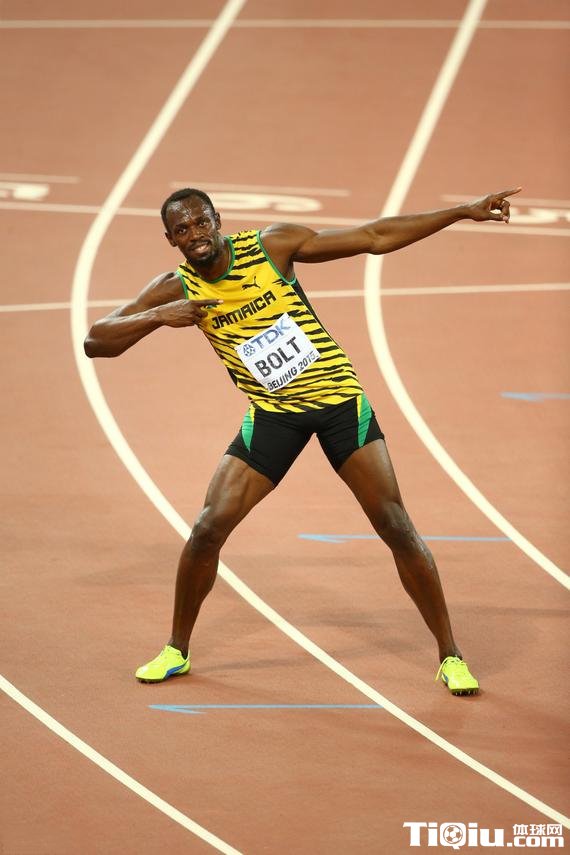 博尔特卫冕百米冠军