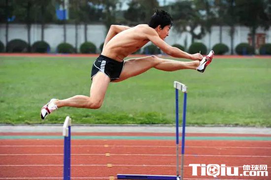 2010��10��22�գ����豸ս�������˻ᣬ���Ϻ��μ��й��ﾶ��ѵ����