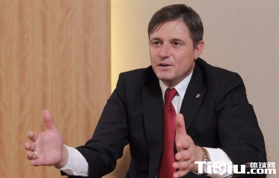 富力新帅斯托伊科维奇:明年要争中超冠军