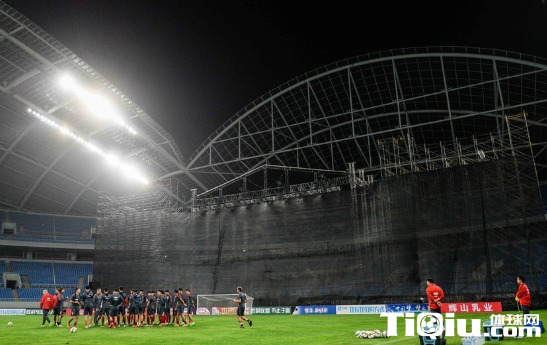 �������������ܽ��� ���ڡ���Ļ����ս����