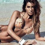 ���Ů���ɼ��Ը�д�� �Ȼ�����Ů����