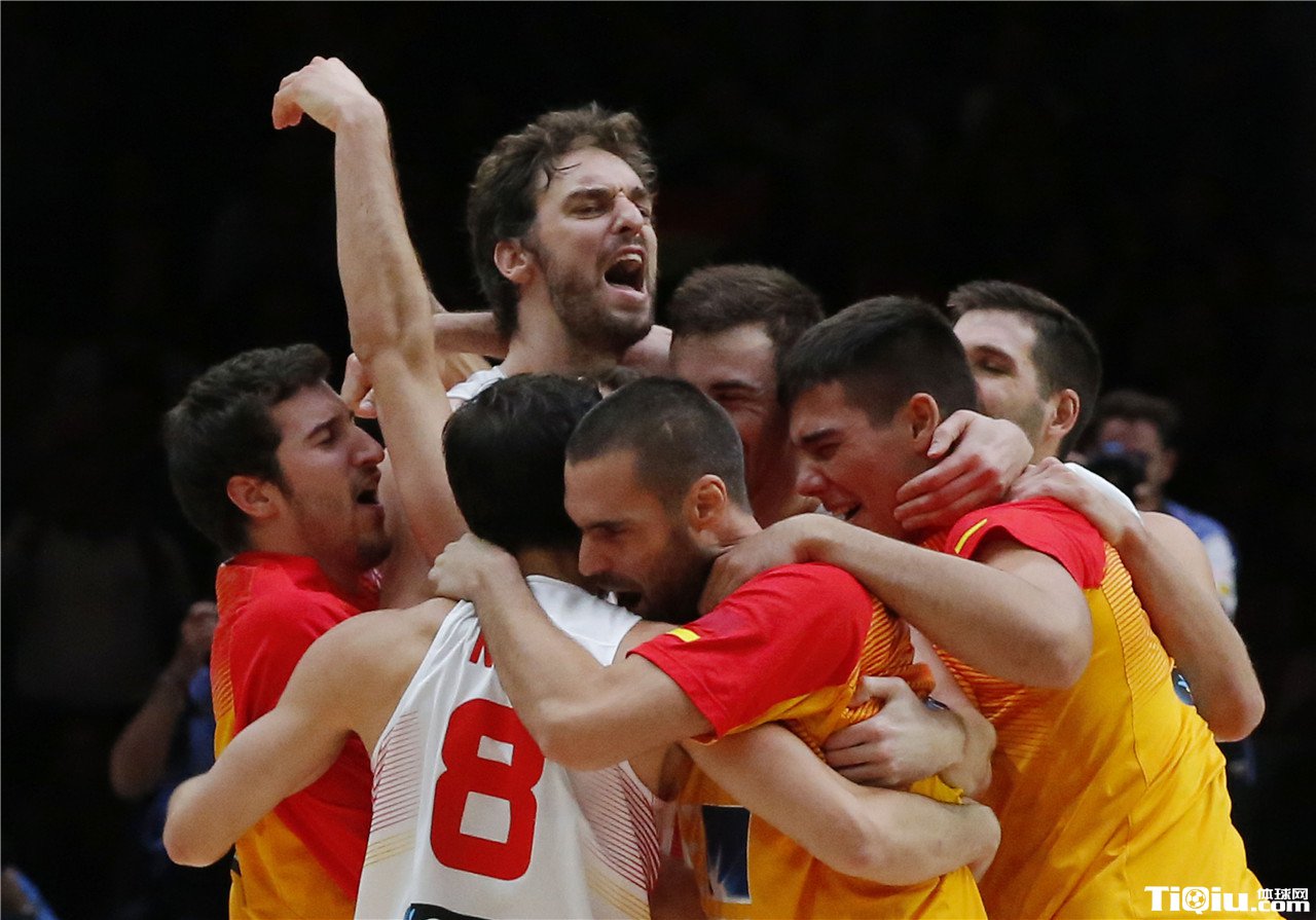 ŷ������������73-71ʤϣ����