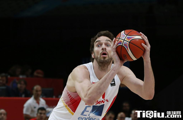 �������ĸ��𷨹�