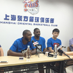 上海男篮媒体开放日 刘晓宇携双外援出席