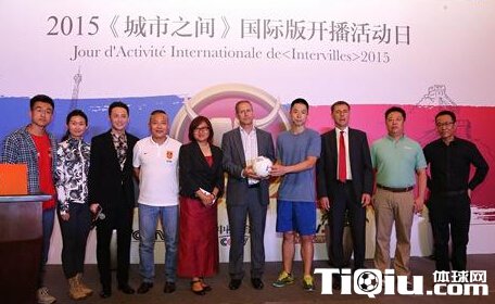 ������ϯ�з������� ����Ŀ������㱸ս