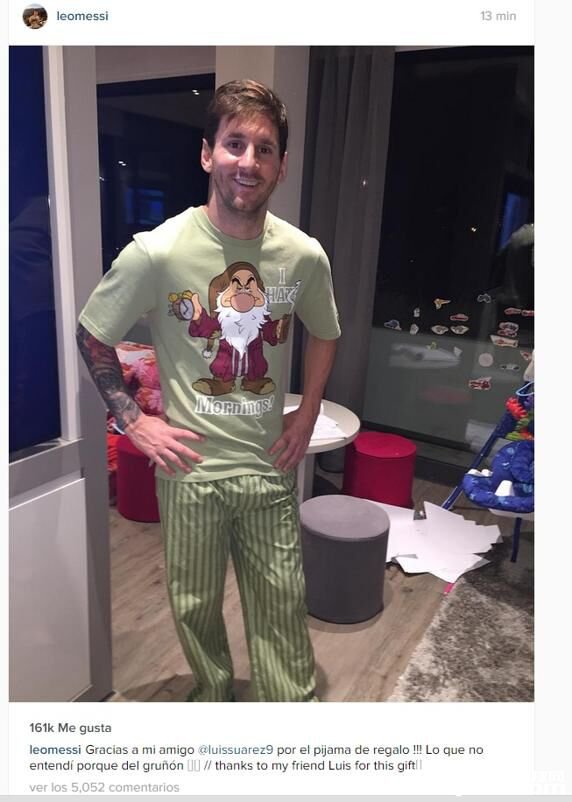 巴萨MSN秀恩爱 梅西内裤照不幸曝光