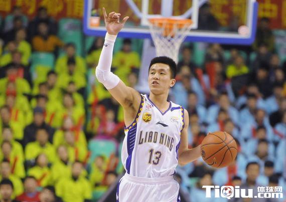 辽宁续约郭艾伦