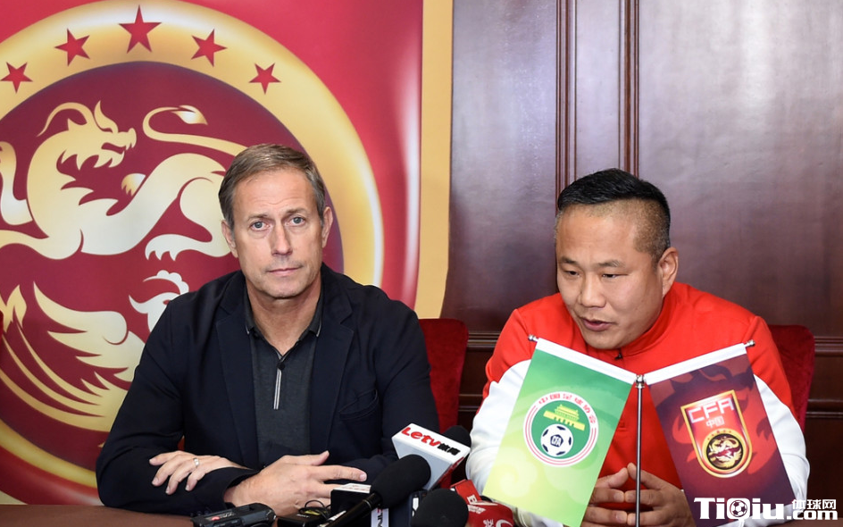 ����̸۬����ѡ��۬�����㵫�Թ����������