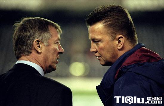 曼联选择题:范加尔的高大上OR弗格森的痞