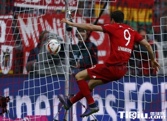 拜仁战神放话:要用进球捍卫主场