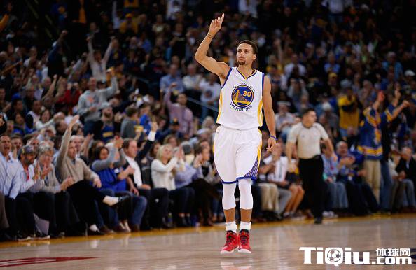 常规赛:勇士VS快船112-108