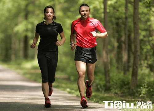 4�������������Ƿ��ʺ��ܲ�