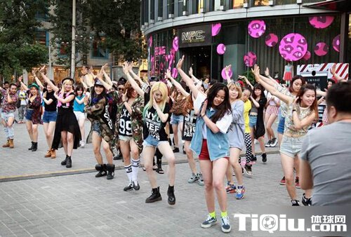 �̵㱻�㳡��������̳������