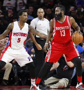 常规赛:活塞116-105火箭