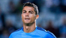 C罗不配入围金球奖前3 他应该让位给苏神