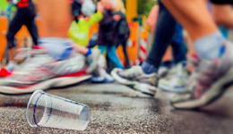 广州马拉松开跑 悦跑体育号召跑马礼仪