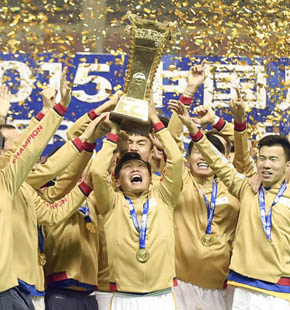 萨米尔加时绝杀 舜天客场1-0申花首夺冠