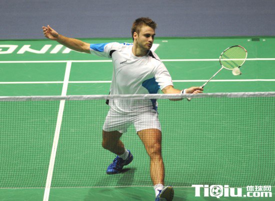 ��Ʋ�Ӻ��۸��� ������Ա�ļ�ս������