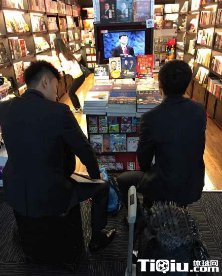 ºã´óÖÚ½«ÖоªÏÖÂíÔÆ¿ñÈÈ·Û