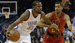 雷霆击鹰收获3连胜 杜兰特三双威少23+10