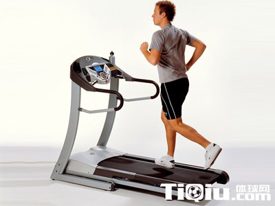 深度比较 跑步机户外跑步哪个更减肥