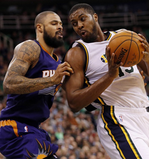 常规赛:太阳89-110爵士