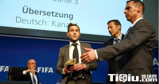 �����ر�����8�� ������̰�۰�ʼĩ�ع�