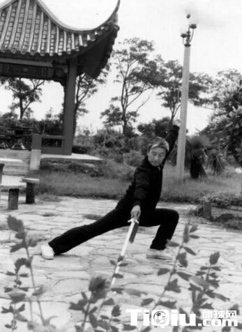 ��С��ż����������� 15��һս����