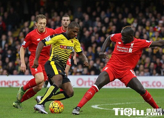 Ӣ���¹����񼼳��� ����նŰ�޺���