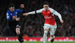 英超24年最强助攻王诞生 小贝亨利都拜服他