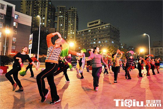 Ԫ���㳡���������� ���ٴ���ǰ������