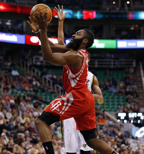 常规赛:火箭93-91爵士