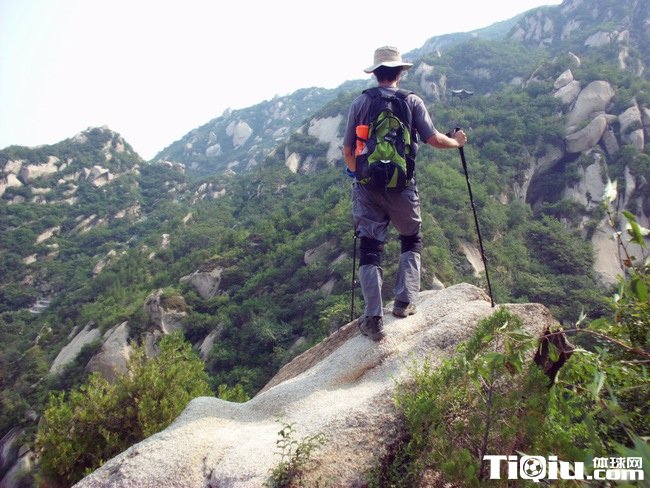 ��ɽ�л�ϥ������ ����ϥ�ǵ�ɽ������