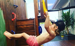 3����ͯ������ 6�鸹��+ͽ�ַ�Խ����