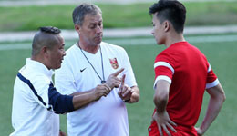 国足新帅猜想:里皮最热门高洪波贾秀全或临时救场