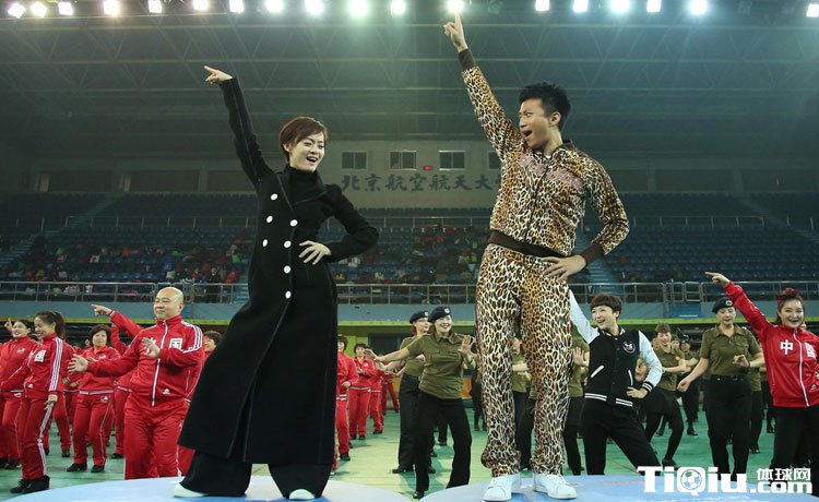 �����ʹ�ƹ㳡���ս ��ٳ�źݻ�