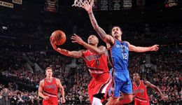 雷霆VS开拓者110-115 利拉德关键时刻连续得分