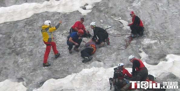 ����¿�ѵ�ɽ���� ��Դ��Ԯ��Աæ�ȼ�