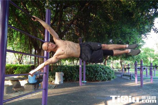 ����׷����� ��ѧ����Ī����