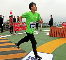 ���ݾٰ촹ֱ������ ������ս60���¥